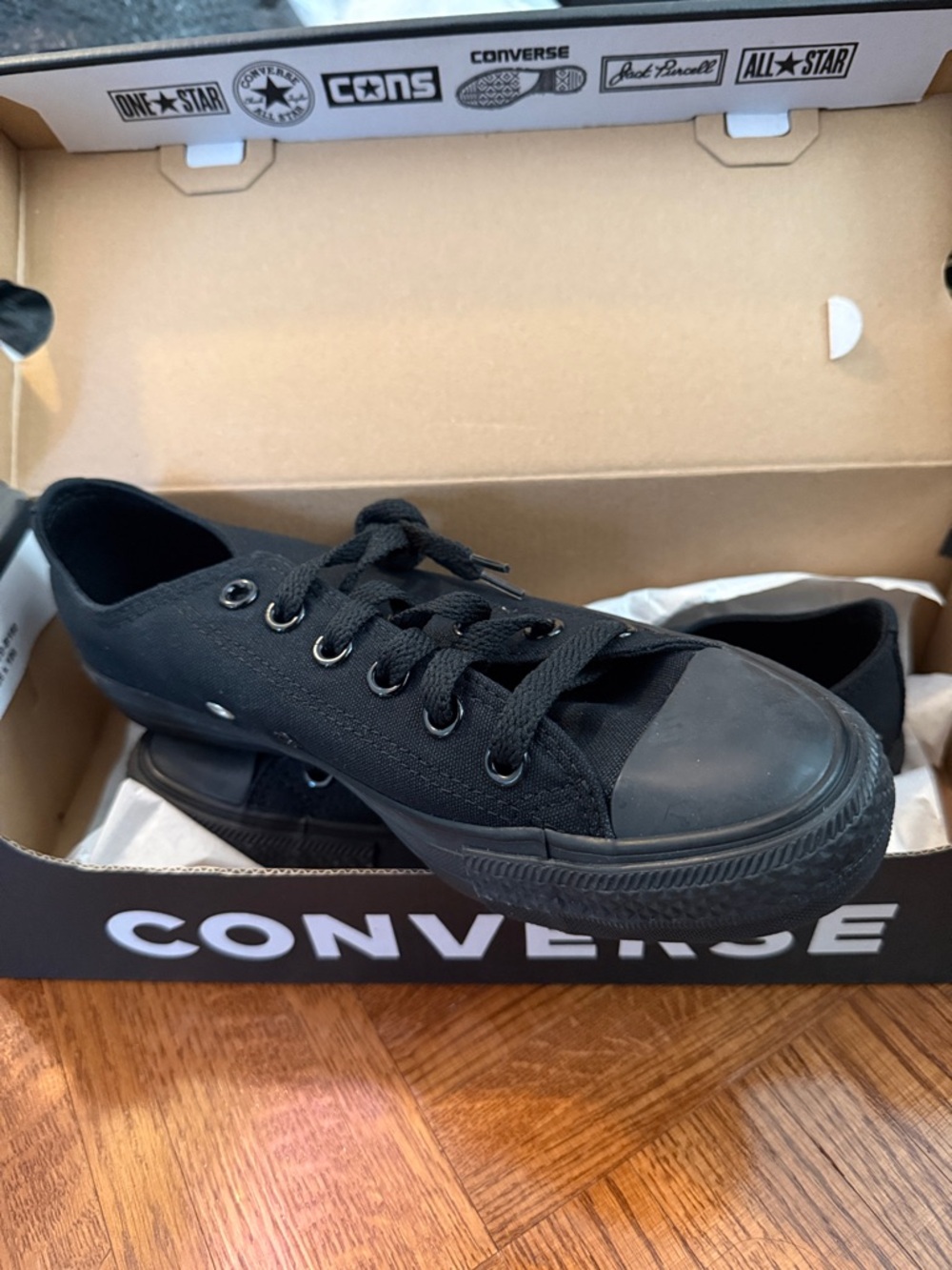 Converse Women’s Black Low Top Sneakers